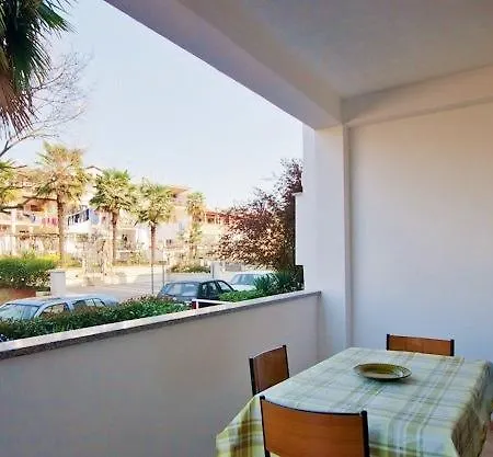 Parenzana Apartman *